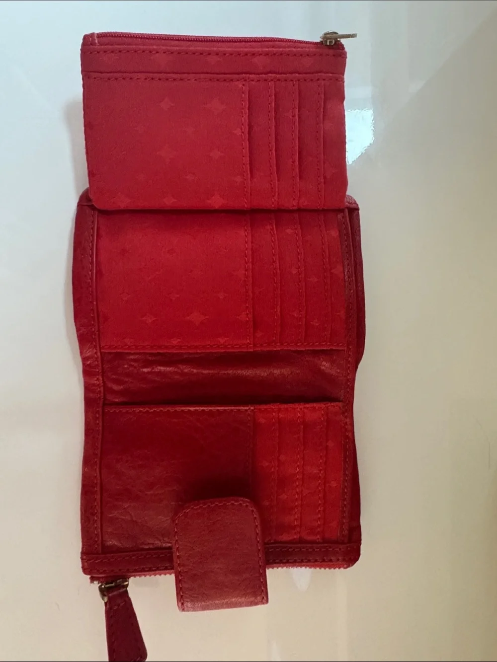 Fossil compact wallet